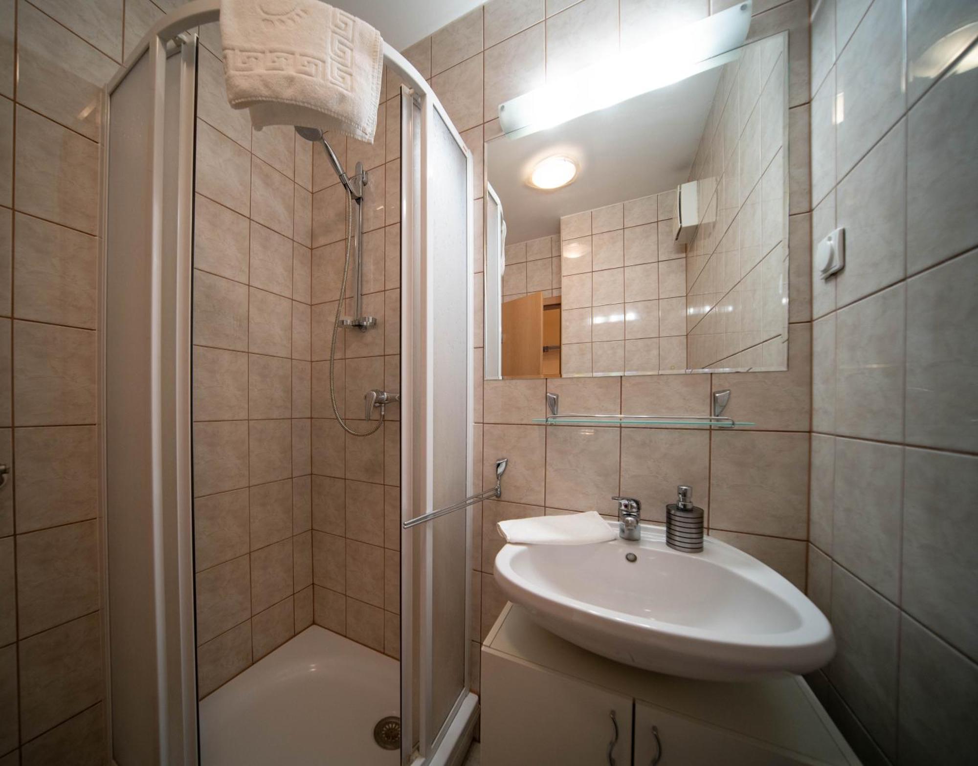 Free Parking- Gellert View Apartment 4Ppl Budapest Exterior photo